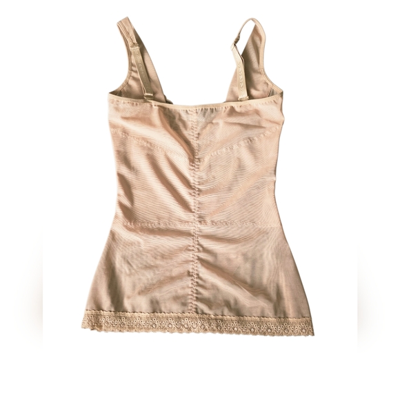 Women's Lace-Trim Shaping Camisole in Nude - Picture 2 of 4
